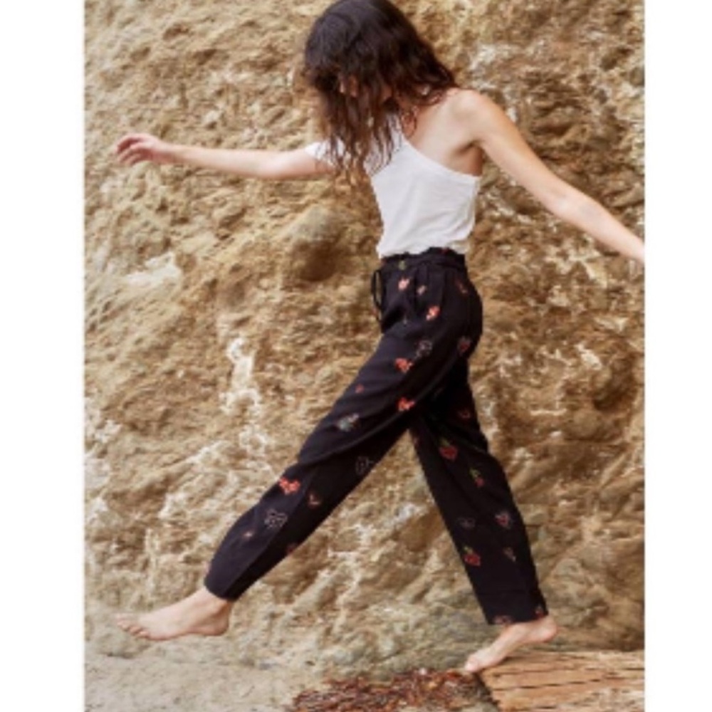 Anthropologie x Farm Rio Heart Pants